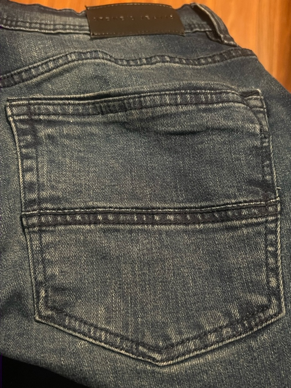 Men's Dark Blue Denim Jeans - Classic Back Pocket Style